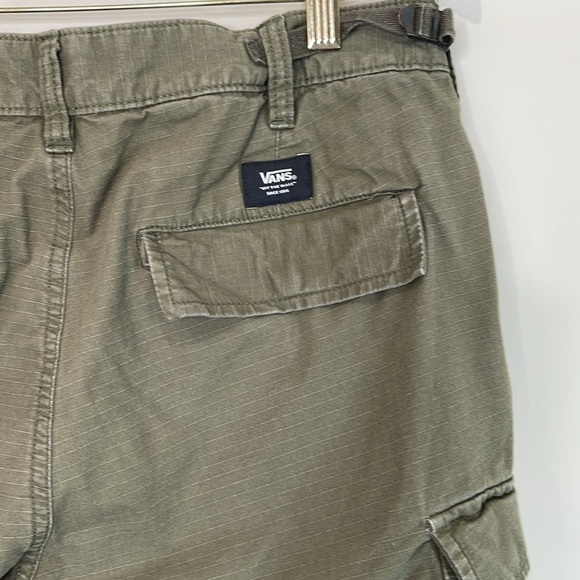 Vans Men's Olive Green Cargo Shorts Ripstop Cotton Utility Size 32 - Picture 6 of 10